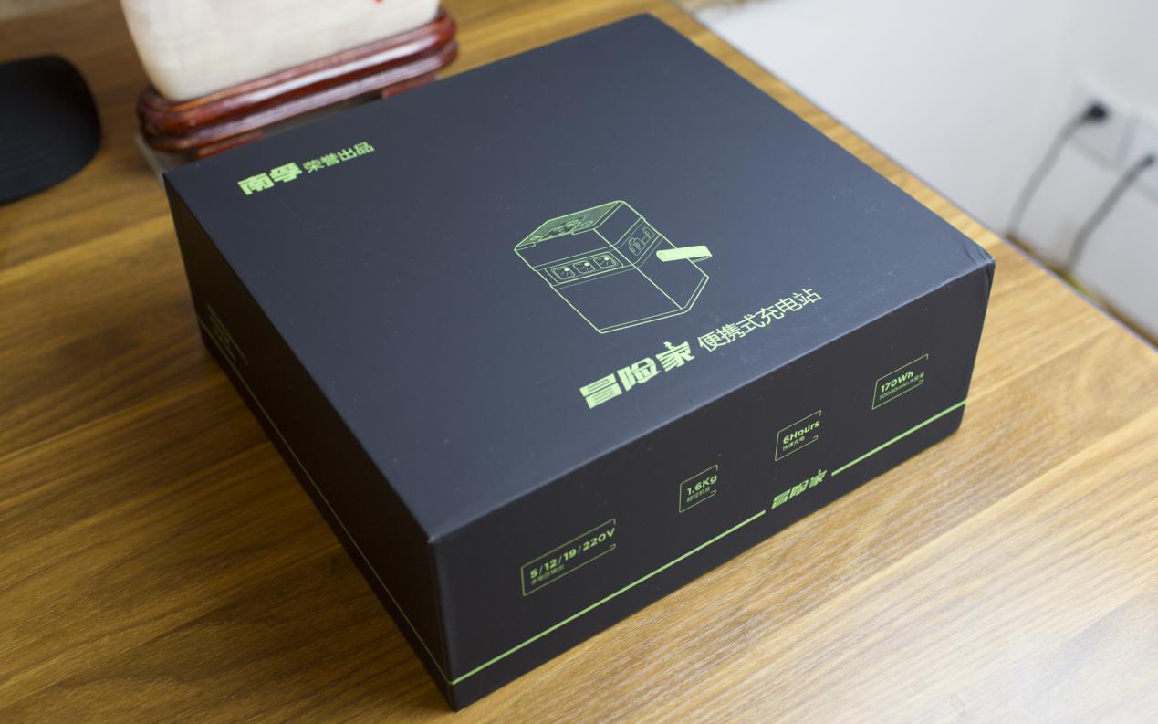 南孚超級移動電源評測 50000mAh的超大儲量
